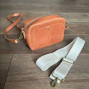 Madewell Transport Camera Bag, Light Brown Leather Crossbody Bag